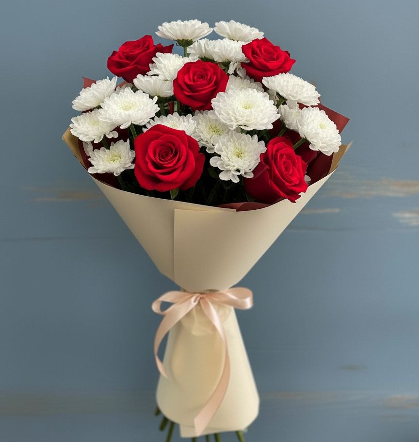 Букет цветов из: Розы и Хризантемы в Чите