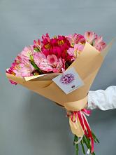 Букет цветов из:  Альстромерии в Чите