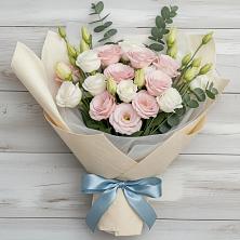 Букет цветов из:  Лизиантусы в Чите