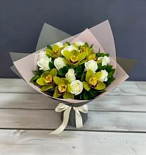 Букет цветов из:  Орхидеи и Розы #REPLACE_PRED# Чите