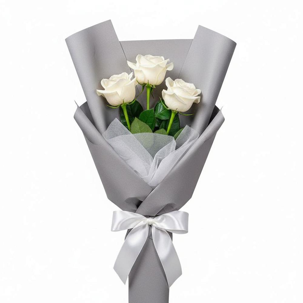 Букет 3 белые розы в Чите