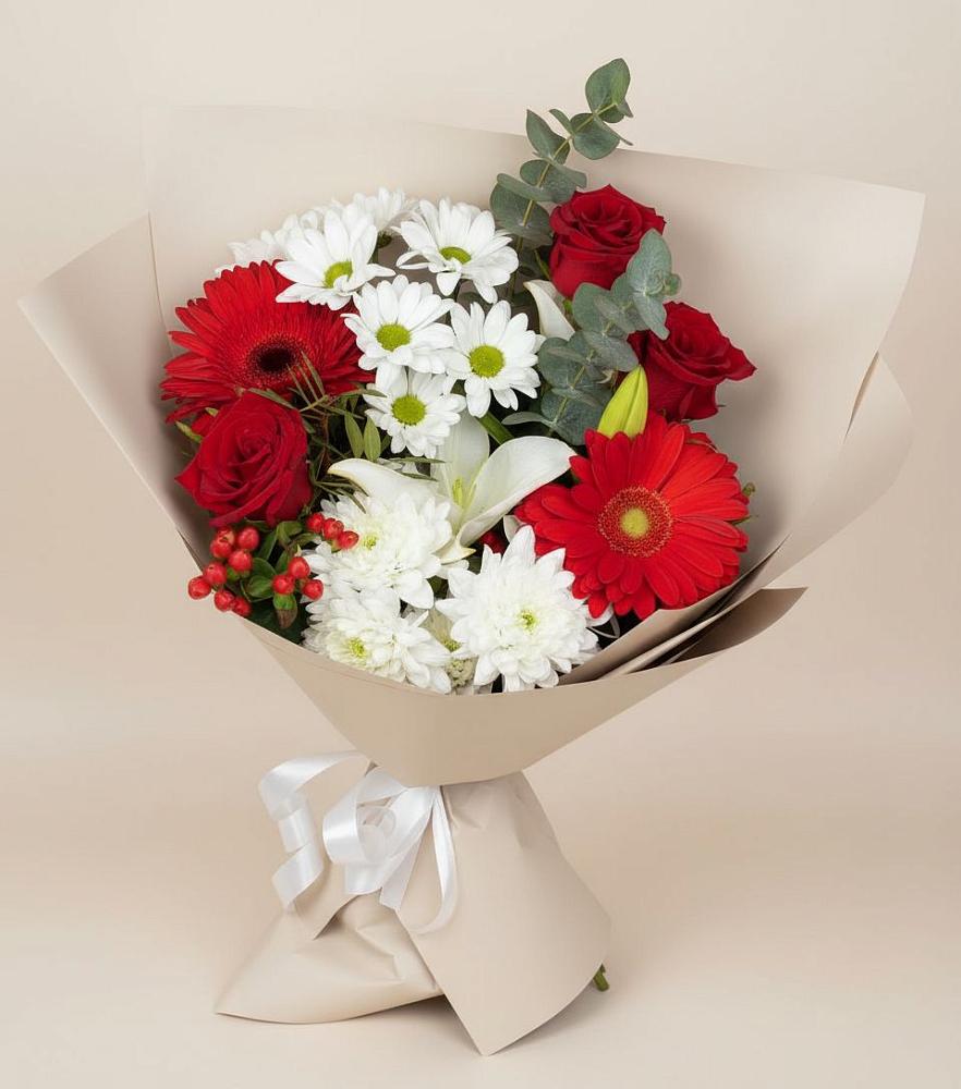 Букет цветов из: Розы, Хризантемы, Герберы и Лилии в Чите